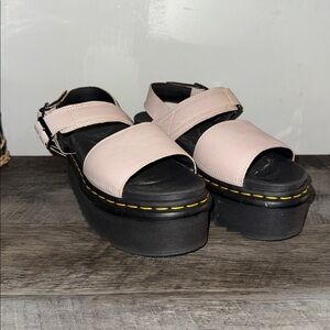 Dr. Martens Women's Voss Quad Pisa Leather Platform Sandals